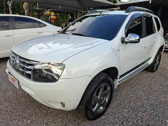 RENAULT DUSTER 2.0 DYNAMIQUE 4X2 16V FLEX 4P AUTOMÁTICO